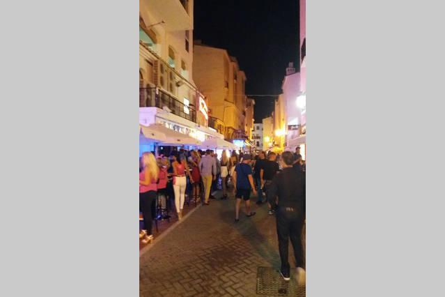 Acomodação com café da manhã  Casa Puerto Banus Marbella