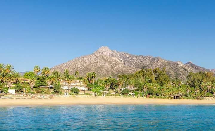 Acomodação com café da manhã  Casa Puerto Banus Marbella